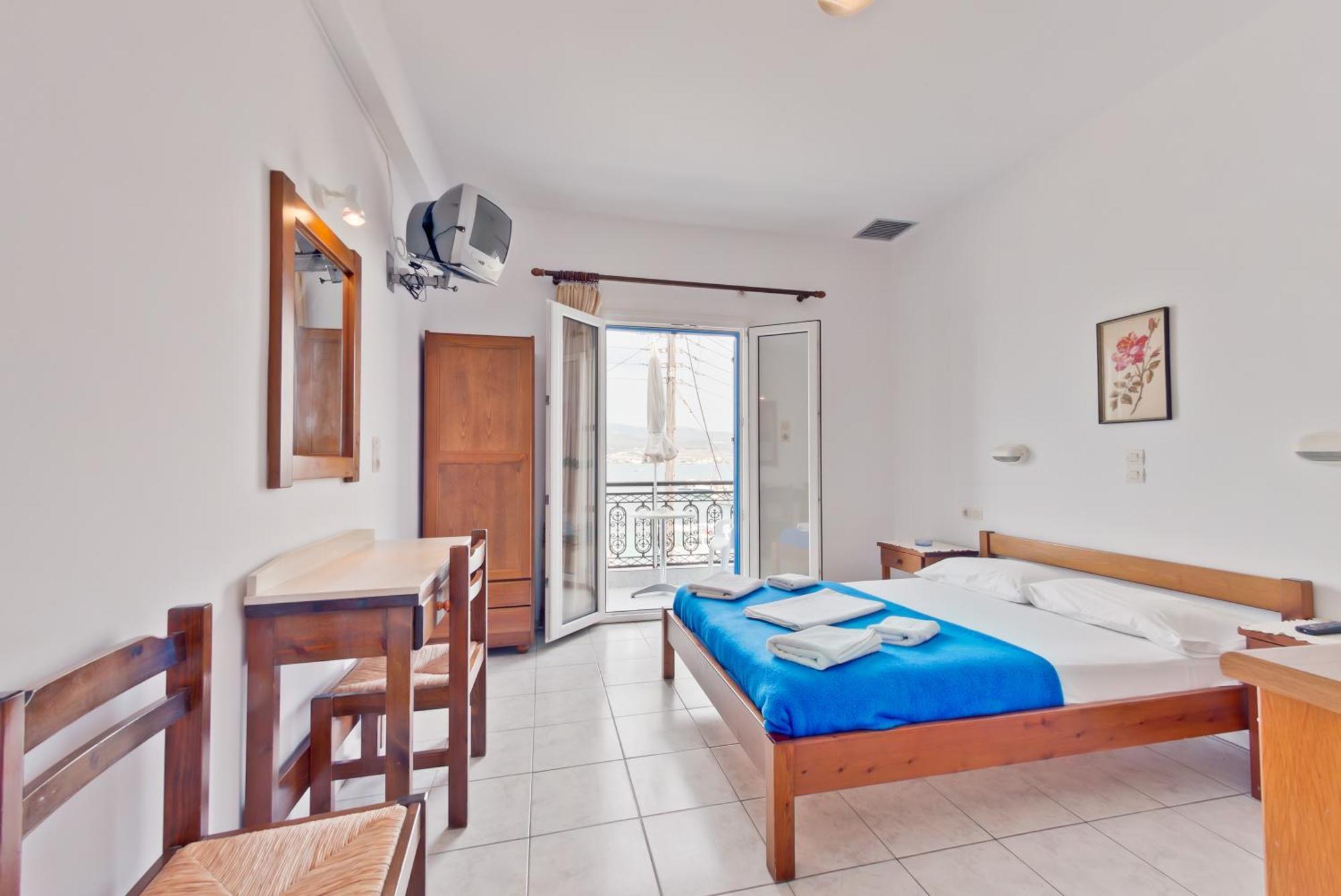 Paris Rooms Antiparos ภายนอก รูปภาพ