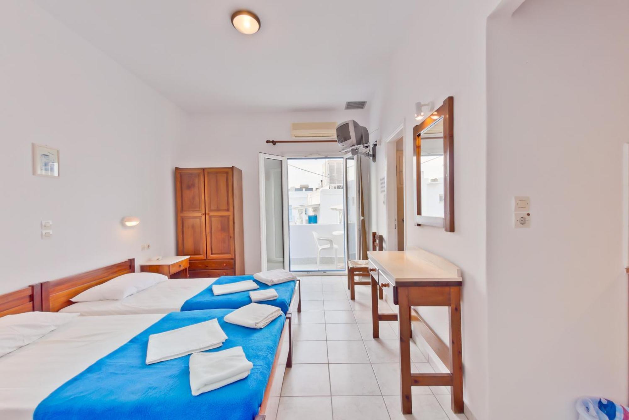 Paris Rooms Antiparos ภายนอก รูปภาพ